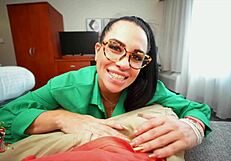 Muy caliente spanish tutor sandy love gets cum on tits