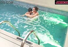 took the woman to the motel to relax, arriving there she wanted to fight but after a good time in the pool she became calm