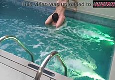 took the woman to the motel to relax, arriving there she wanted to fight but after a good time in the pool she became calm