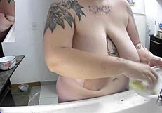 Naked Dishwashing on Hot Wednesday