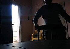 Morena Latina De Gran Culo Seduce A Su Padrastro