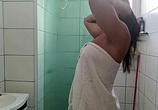 Acontece Por Afilhado Do Marido Espia Lene No Banho E Invade Quarto Mostra Pau Safada Cai De Boca Fode Com Afilhado Toda Porra