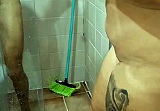 Virgin Wants to Fuck Hairy Pussy Without Bathing First