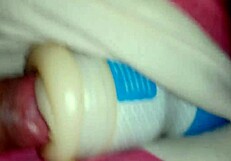 fuck that sextoy hard 😈