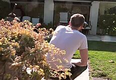 vr bangers curvy skylar snow discovers something amazing this morning