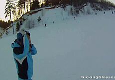 snowboarder chick rosemary moyer loves sucking cock