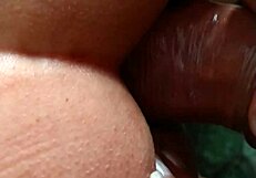 La docente infiel entregando la cola