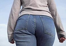 Milf With Phat Ass Teases Outdoors In Tight Jeans
