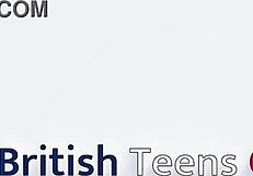 British 18 year old student squirts and makes a mess with the wand.