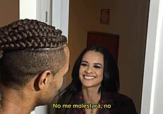 Vecino Aprovechó El Defecto De La Ducha Para Llevarse A La Vecina Y Ducharse Subtítulos En Español