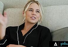 Girlsway - horny kelsey kane gets aroused by big tits doctor during little 18+ pucks examination.