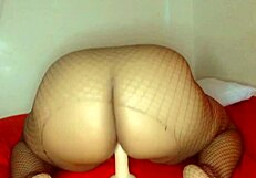 I'm riding my dildo and humping it till I cum, watch!