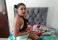Colombian teen's big bouncing tits jiggle wildly in homemade doggystyle pounding