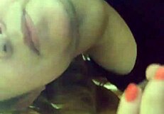 ela adora chupar essa rola grande ate tirar todo o leite