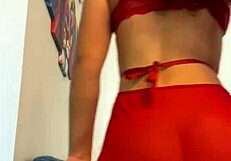 curly hottie strips panties twerks red lingerie rebolando sexy cacheada