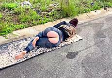 beggar's cash-for-ass deal turns messy on bareback street cock