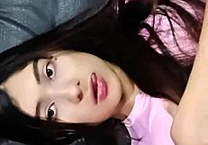 la amiga de mi madre chupándomela como loca, ¿la grabo?