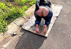 beggar's cash-for-ass deal turns messy on bareback street cock