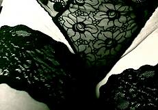 Closeup View of Mature Milf's Wet Pussy Masturbation Session