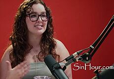 omg, isn't cute curly brunette nerd leana lovings the prettiest glasses-wearing pornstar ever?!