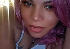 i get so turned on by sexy camgirl angelg's teasing shows