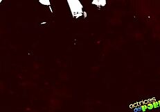 sexy latina spreads shaved pussy wide on spanish webcam