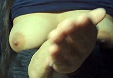 damn check this colombian big ass babe shaking her huge tits and culo