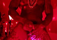 Hallelujah Johnson worships that big black hairy monster cock?