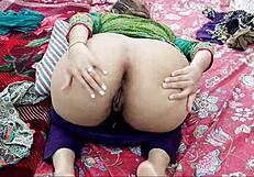 ever wonder what pakistani sobia nasir does in steamy stepmom roleplay under that miniskirt?