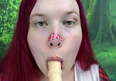 Chubby tranny twerks fat booty dildo fucks closeup