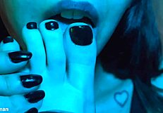 My Cute Foot Beckons Your Deepest Desires