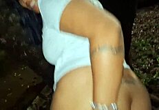 A safada drags me to city square naked for public cum in mouth quickie