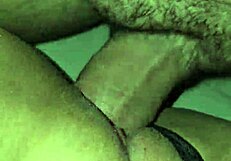 Housewife spreads wide for close up pussy pounding sex!