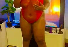 hey shaved pussy lesbians, wanna see homemade hairless action today?