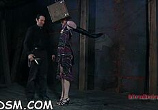 babe's slit takes ROUGH FUCKING in hardcore sex contest