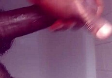 i skeet hard in the shower on my big black tits