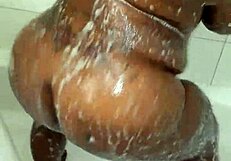 Juiceey Montana shakes her massive ebony ass and tits for the webcam crowd