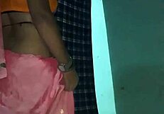 shemale dances seductively in saree shaking curves for hot mujra show