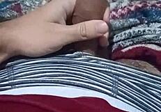 masturbando com ela guiando putaria skinny brunette gozando huge moans bedroom