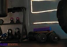 violet grey wanna lick olivia zlota's pussy at gym after rimjob scissoring?