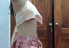 i can't stop watching her dance nude so sexy and free