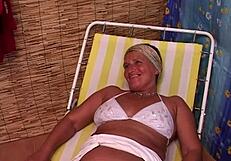 A Sexy BBW Housewife Craves Cum-Filled Orgasms Desperately