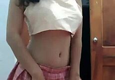 i can't stop watching her dance nude so sexy and free