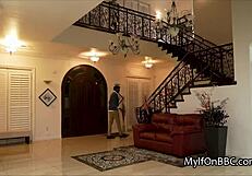 Huge bbc stretches bored housewife cougar deepthroat doggystyle home