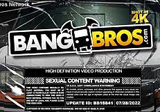 Slimthick Vic Reverse Cowgirls Big Ass on Bus Ride