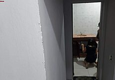 cara voce aguenta ver sua esposa gemendo no pau do encanador? 