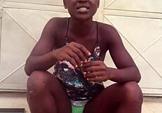 Crazybitch twerks wildly to nigeria afro beats