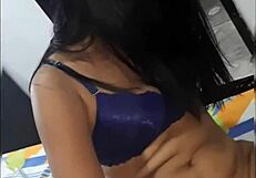 Mother-in-Law Expelled by Maduro Desperately Seeks Financial Aid