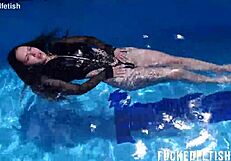 Jessica Bunny's Wet Latina Pussy Dives Underwater