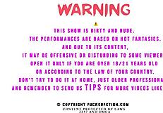 Jessica Bunny's Wet Latina Pussy Dives Underwater